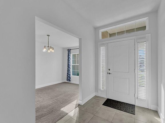 2nd image of 8105 Amalfi Circle