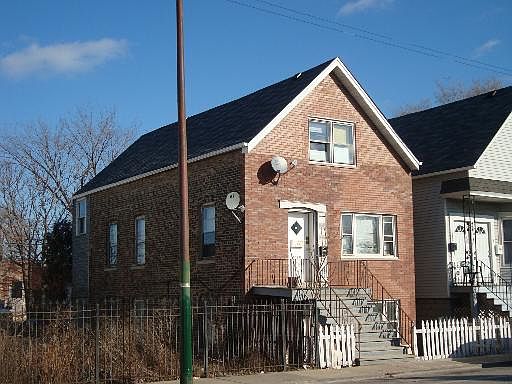 1st image of 2915 N Elston Ave