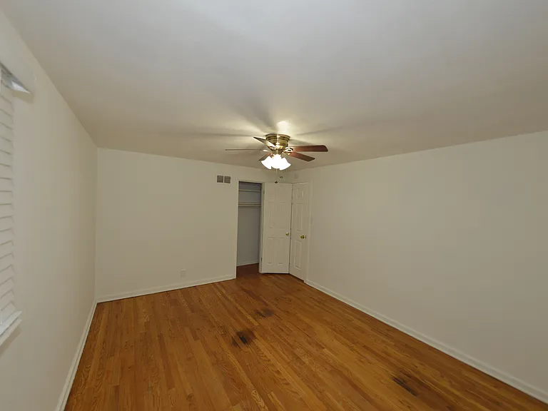 1275 N Florissant Rd — Photo 13