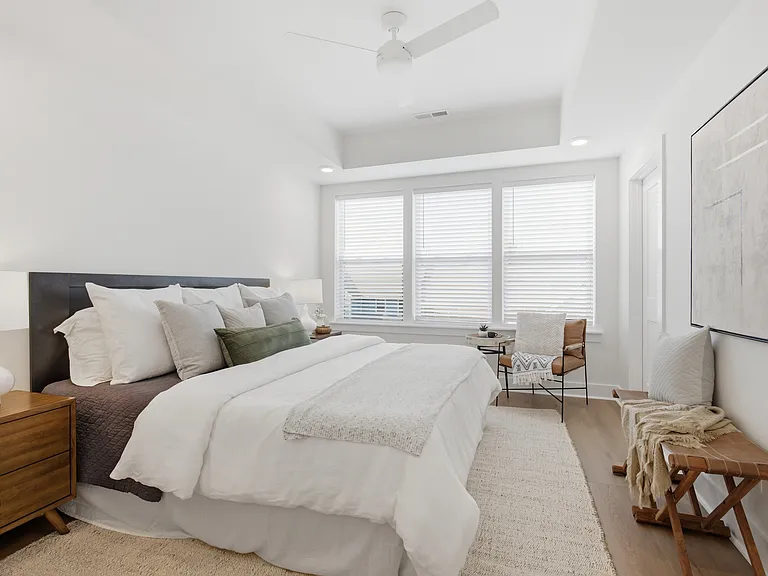 3963 Clifton Ave — Photo 31