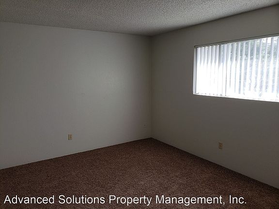 4th image of 602 Parsons Dr APT A