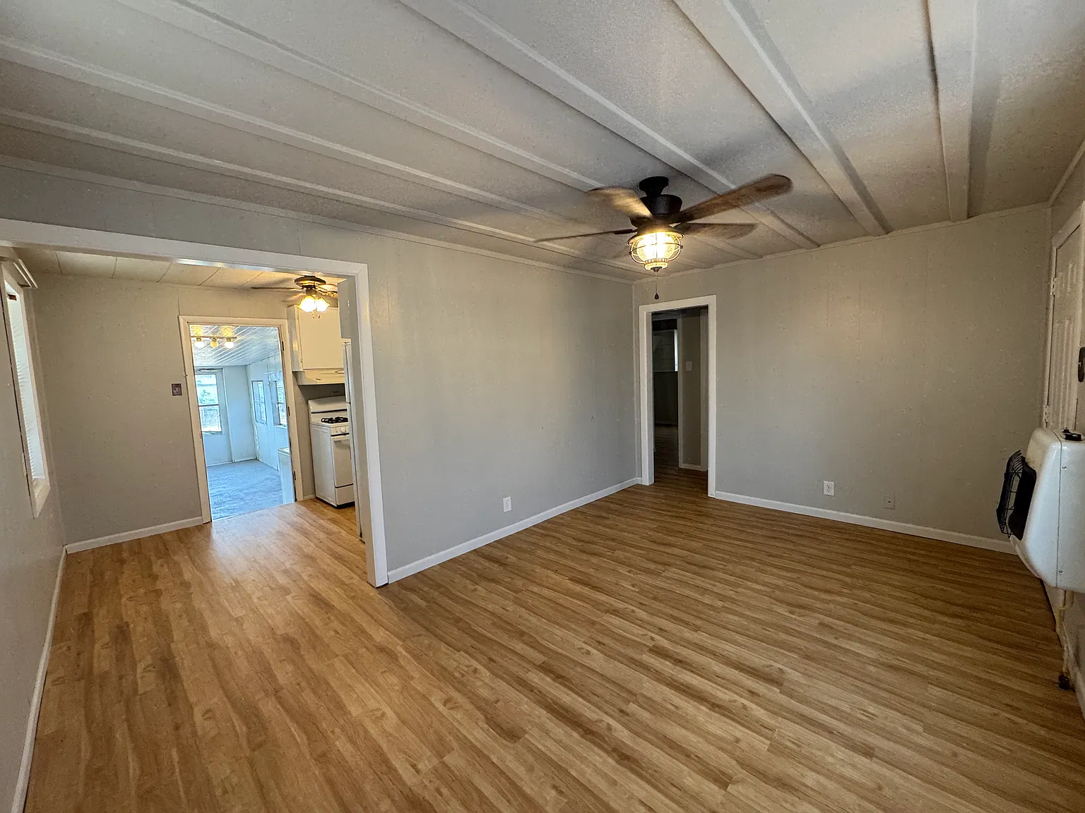 2 bed, 675 sqft, $1,100 — Photo 4