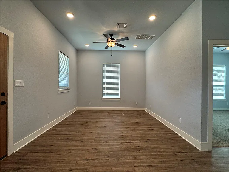 225 Western Ave — Photo 4