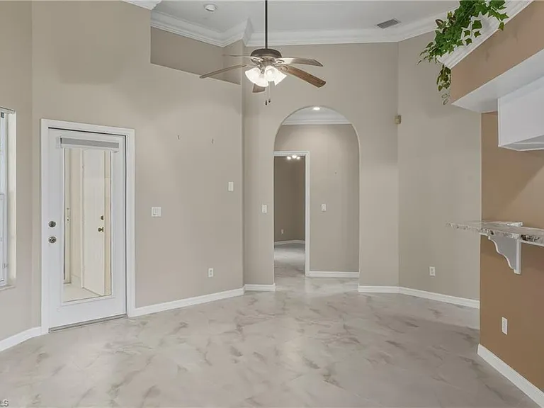 128 Heritage Way — Photo 29