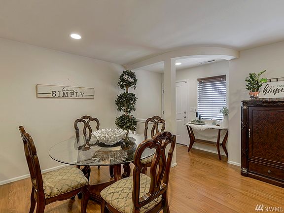 5th image of 1719 180th Street Ct E