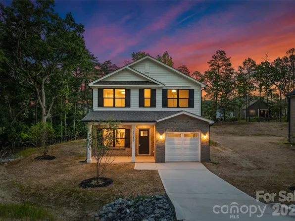 3009 Sloan Dr, Charlotte, NC 28208