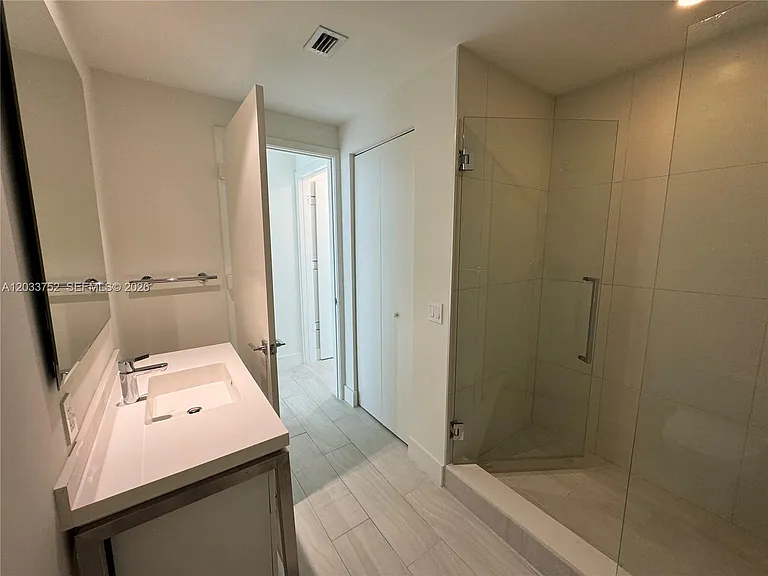 2000 Metropica Way #810 — Photo 18