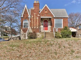457 Winston Dr, Saint Louis, MO
