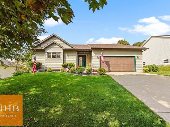 628 S 1st St Mount Horeb Wi 53572 Zillow
