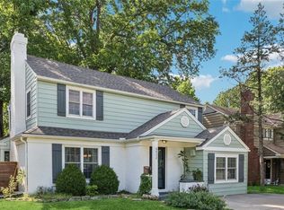 6832 Holmes Rd, Kansas City, MO 64131