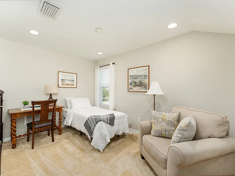 3441 NW 56th Ave — Photo 35