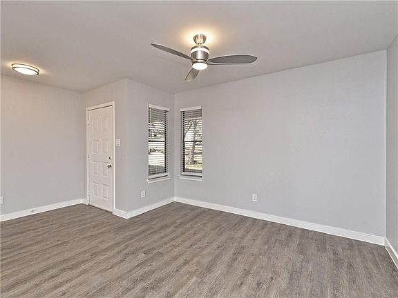 5th image of 8413 Danville Dr