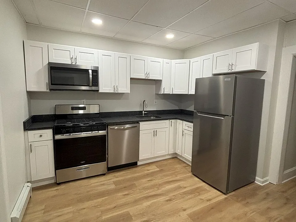 201-209 13th St #209-2