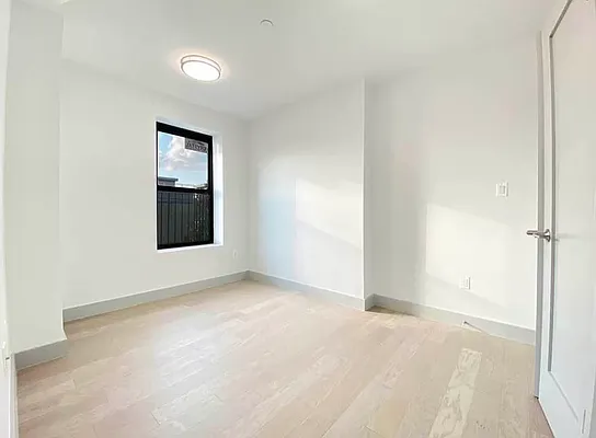 Rented by Brooklyn Blocks Real Estate | media 16