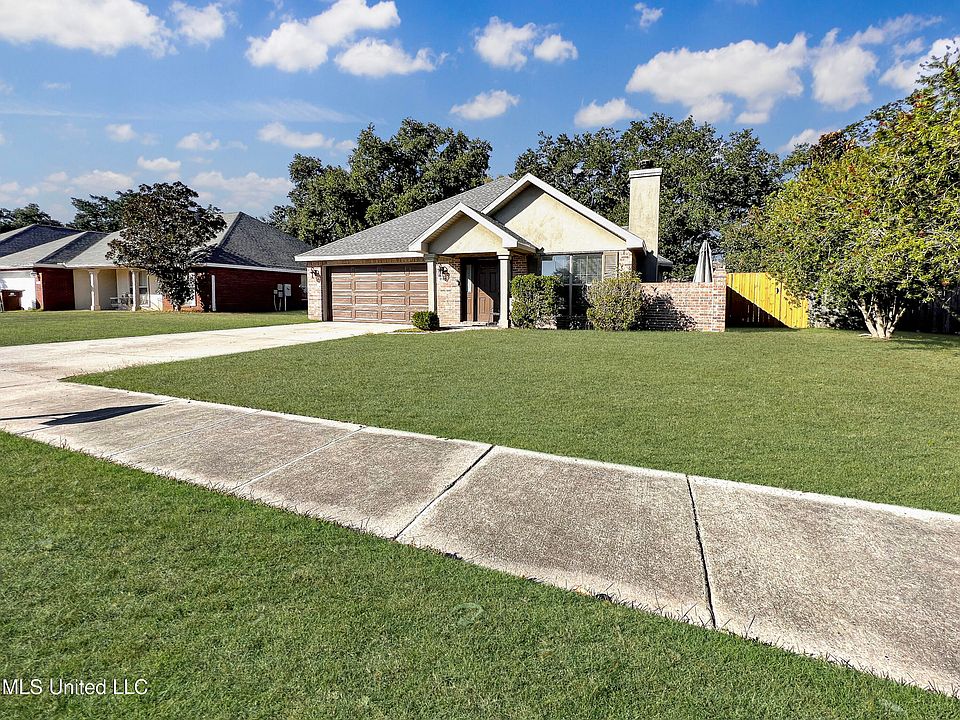 1st image of 226 Lantana Blvd