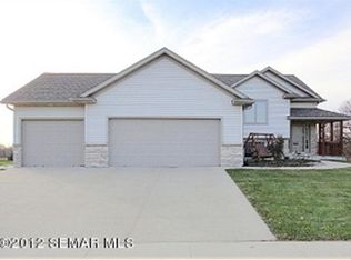 3519 Odyssey Dr SW, Rochester, MN 55902