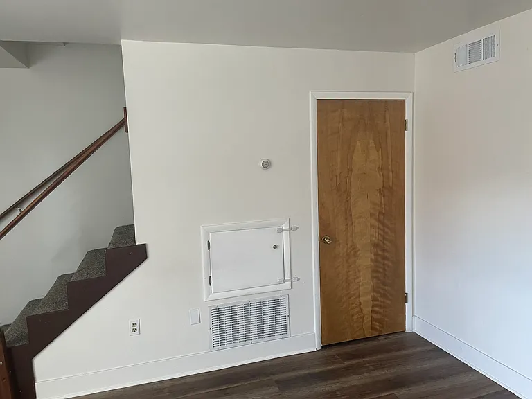 927 Ralston St #C-1 — Photo 9