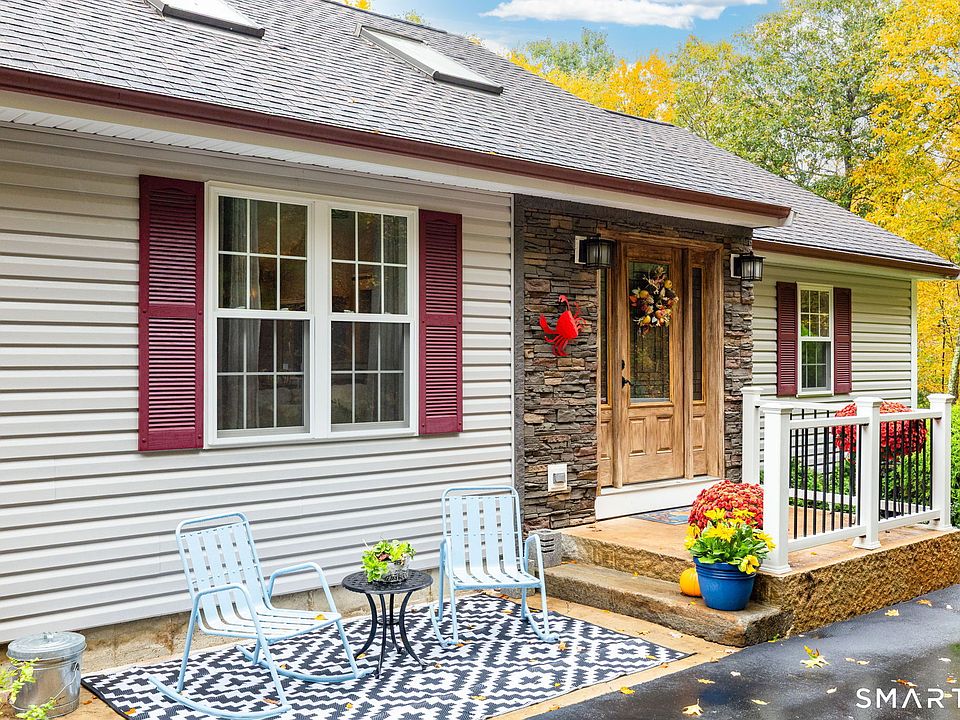 1st image of 215 Bulkeley Hill Road