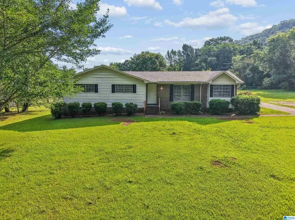 7411 Helms Cir, Pinson, AL 35126