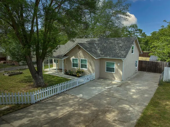 277 Santiago Ave, Sacramento, CA 95815
