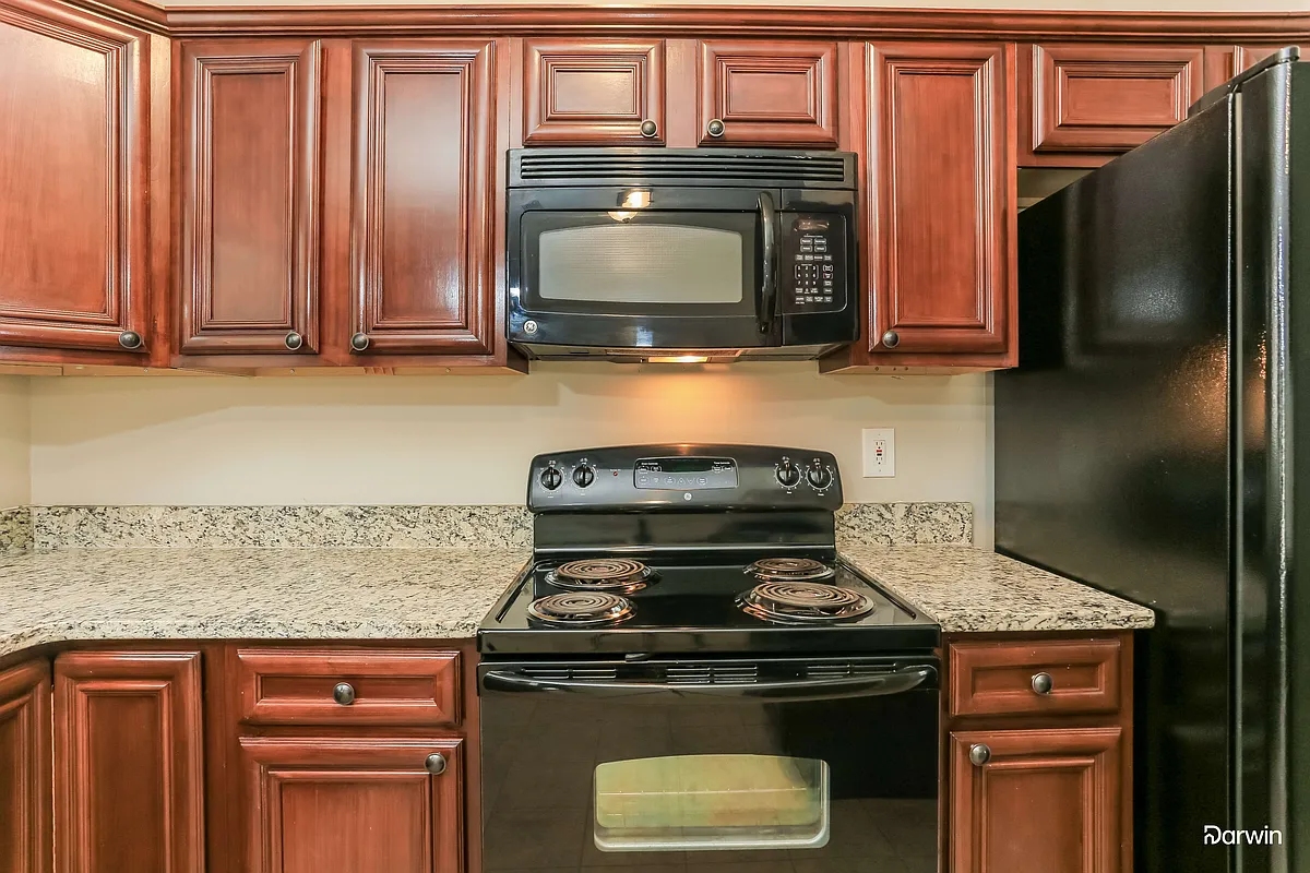 Building Photo - 4981 Galbraith Cir