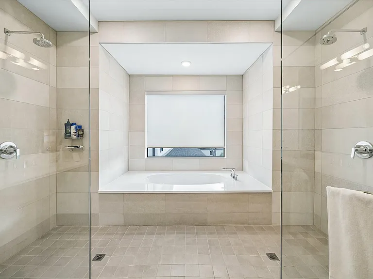 4532 Sunburst St — Photo 19