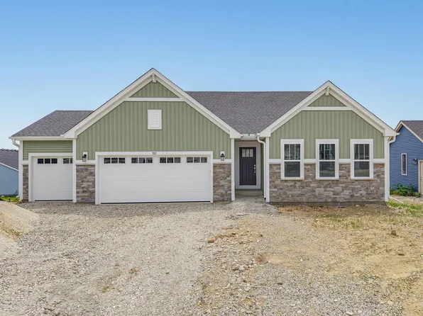 702 Ice Age COURT, Waterford, WI 53185