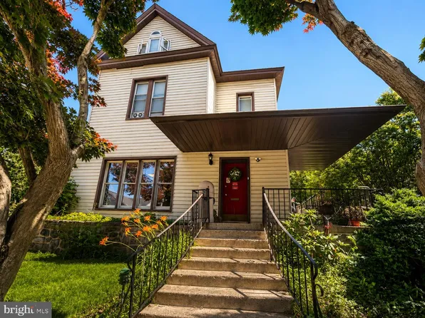 483 N Front St, Harrisburg, PA 17113