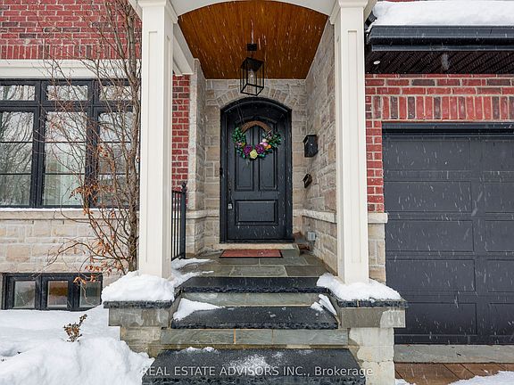 2nd image of 20 Arrowstook Rd