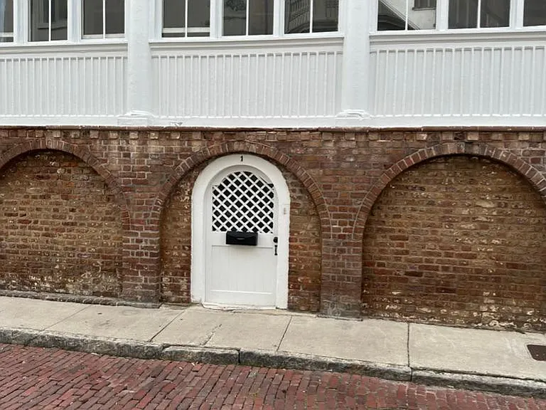 1 Church St — Photo 1