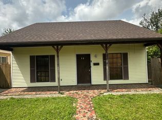 322 Surrey St, Lafayette, LA 70501