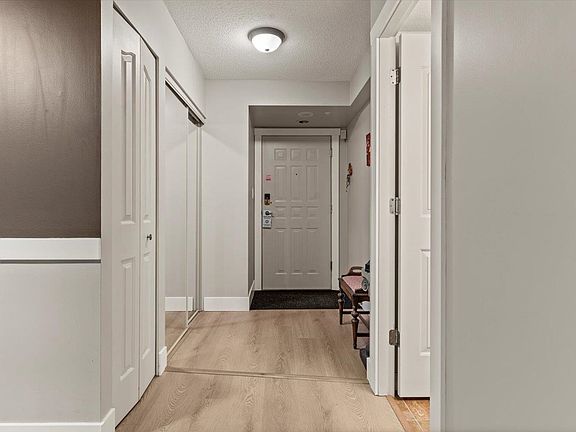 4th image of 3170 Gladwin Rd #701