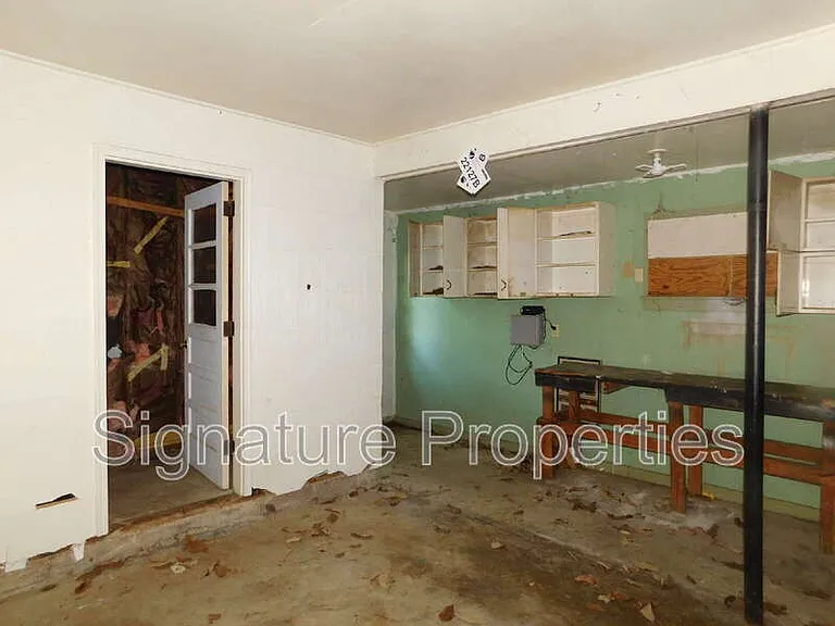 3825 Annie Ln — Photo 21