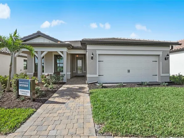 2104 Freemont WAY, NAPLES, FL 34120