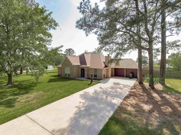 42259 Greenfield Xing, Prairieville, LA 70769