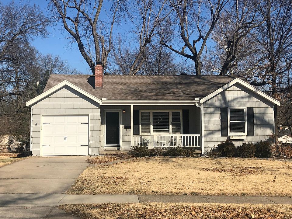 1st image of 5204 W 72nd St