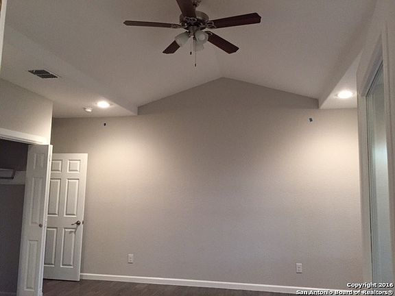 5th image of 108 N GUERRA ST