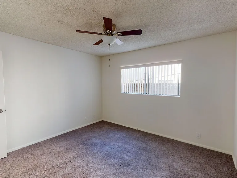 2266 Del Mar — Photo 14