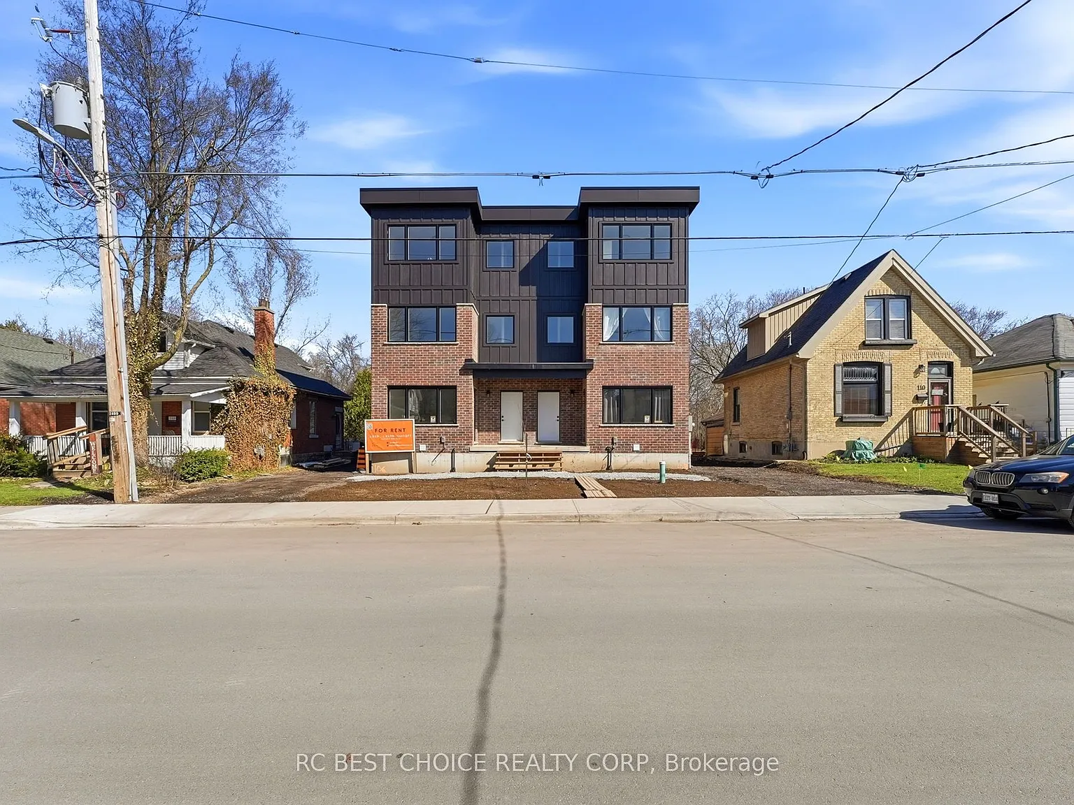 2 bed, $2,100 — Photo 1