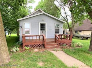 208 Butler St SE, Verndale, MN 56481