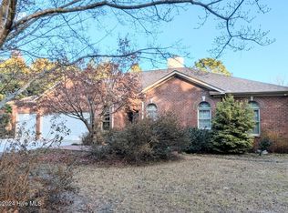 594 Rose Ridge Rd, Aberdeen, NC 28315