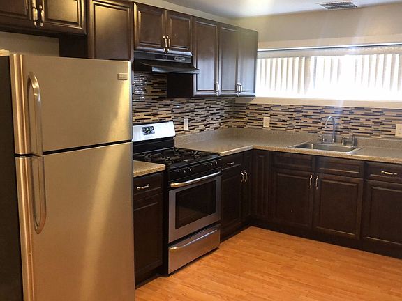 5th image of 812 New York Ave APT 5B