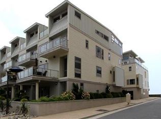9516 Atlantic Ave, Margate, NJ 08402