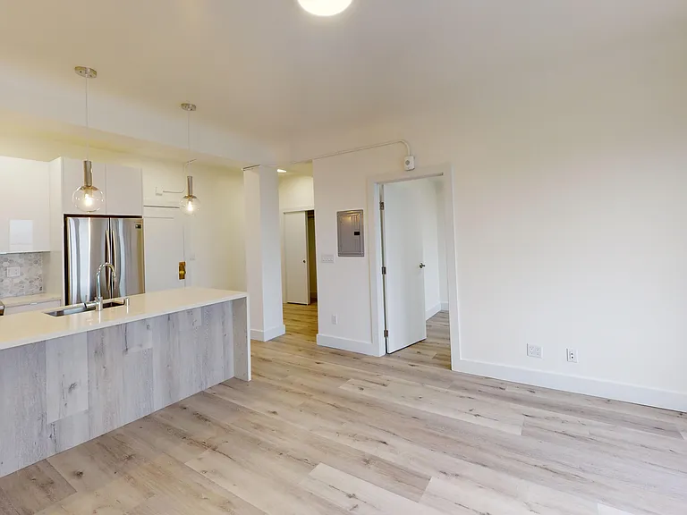 1472 Filbert Street — Photo 17