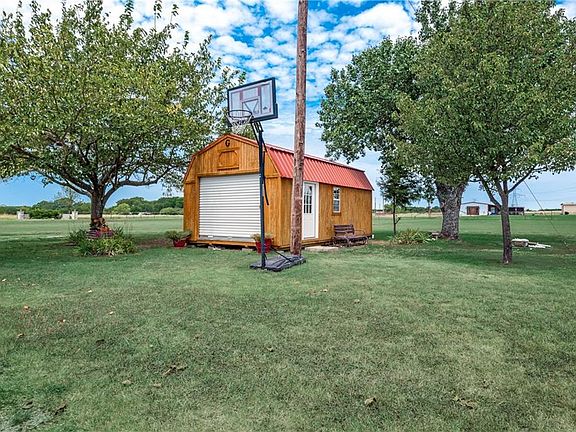 5th image of 314 Vinyard Dr