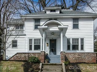 26 Montview Dr, Asheville, NC 28801