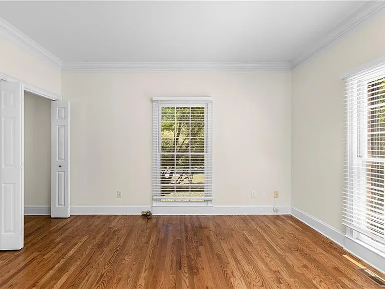 5941 Wilbanks Dr — Photo 10