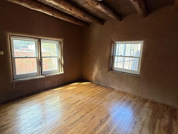 5th image of 1007 Don Juan St
