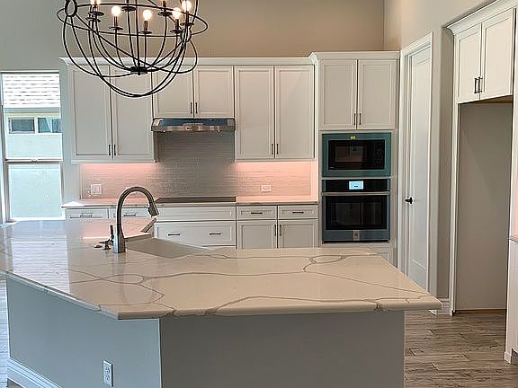 4th image of 12508 Pumice Ln