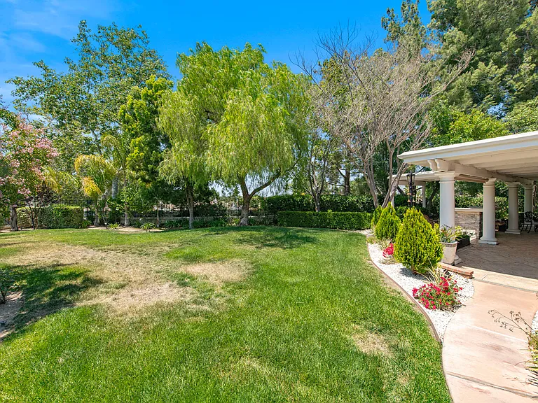 32514 Hupa Dr — Photo 50